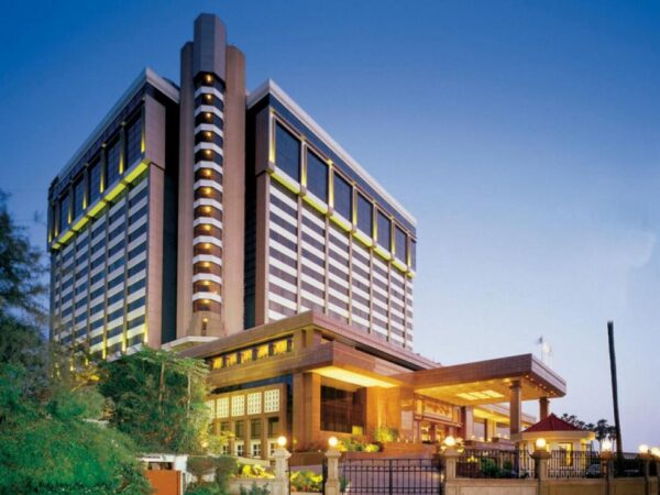 Facade design challenges